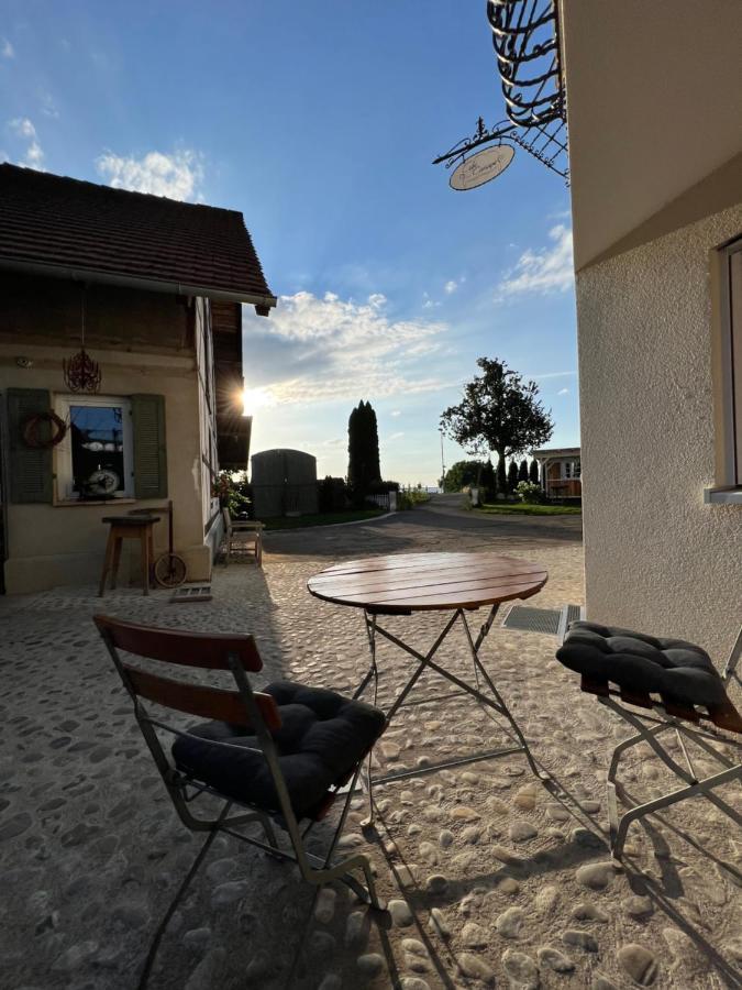 Cafe Canape, Wohlfuehlen Im Schoenen Hof Zwischen Ravensburg & Bodensee 外观 照片